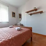 In 50616 Apartamento *