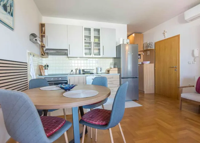 Apartamento In 50616 Biograd Na Moru