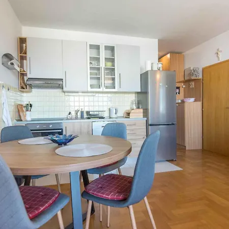 Apartment In 50616 Weißenburg