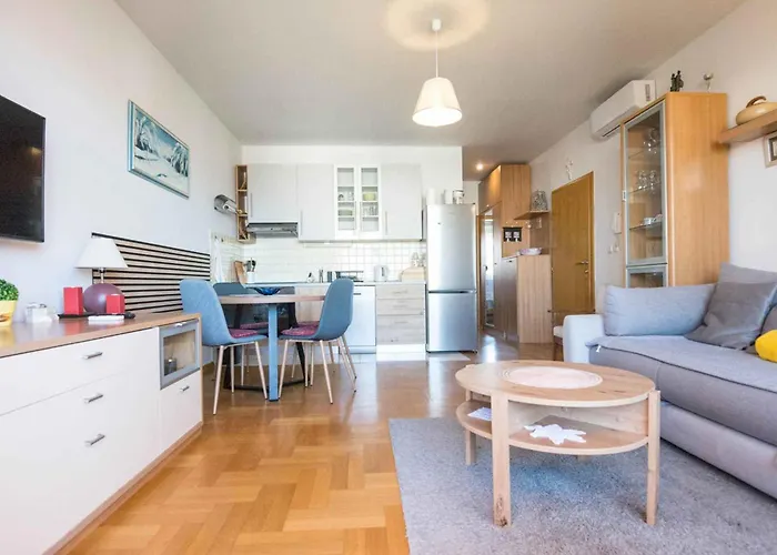 In 50616 Apartman *